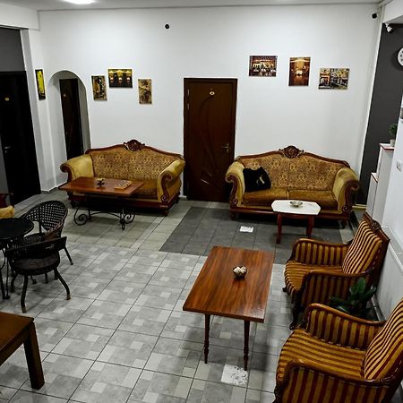 بيت الشباب ستار كوتايسي المظهر الخارجي الصورة